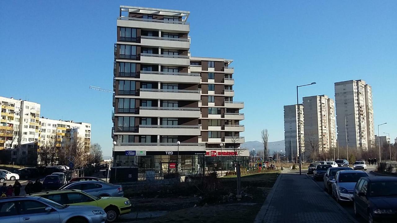 Apartments Mladost 1A Sofia Exterior foto