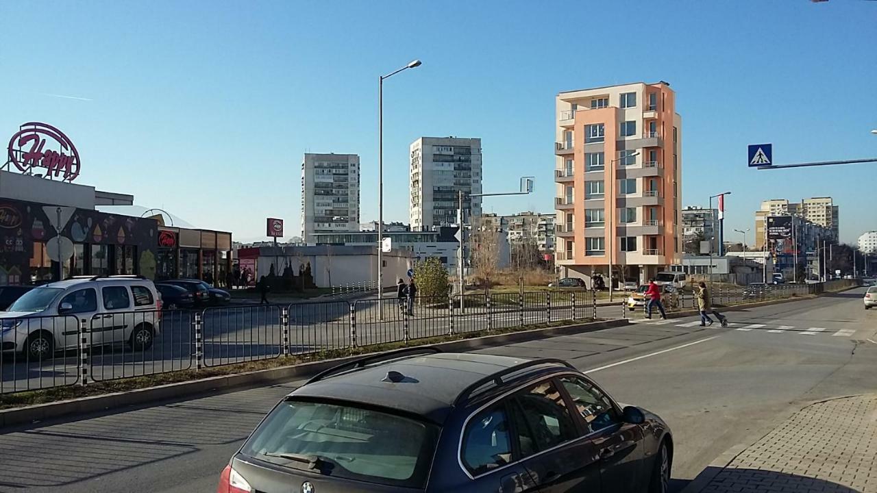 Apartments Mladost 1A Sofia Exterior foto